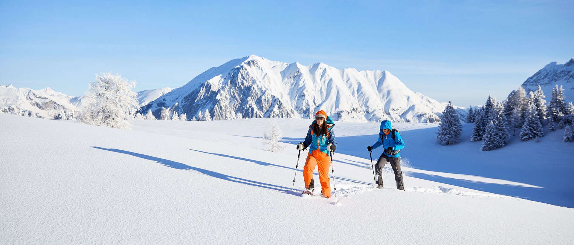 Schneeschuhwanderung in Simmering in Tirol