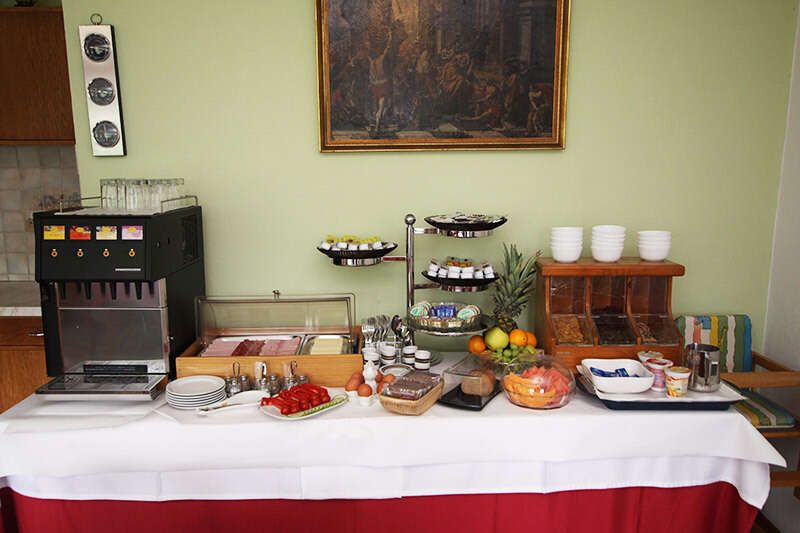 Frühstücksbuffet in der Pension Prantner